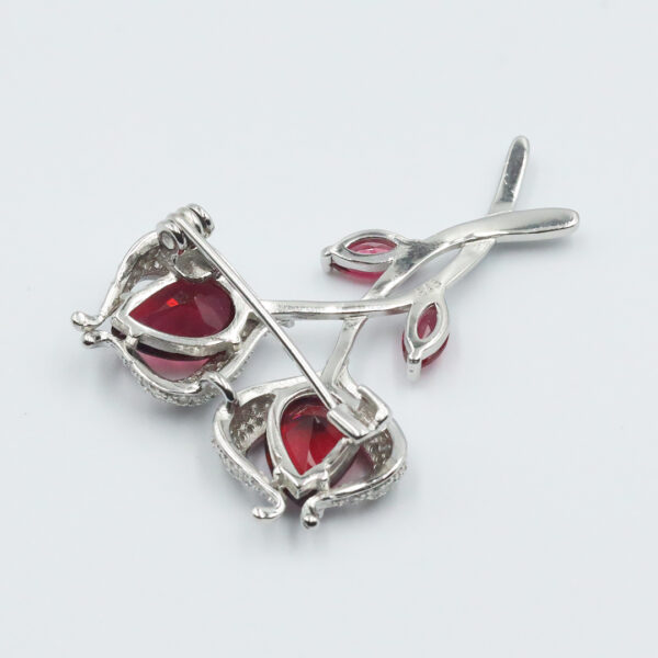 Brooch 004 B