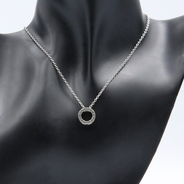 Pendant 003 D